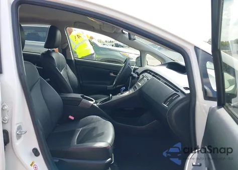 2013 Toyota Prius Three Se из США, поврежденный, VIN JTDKN3DU2D5607762